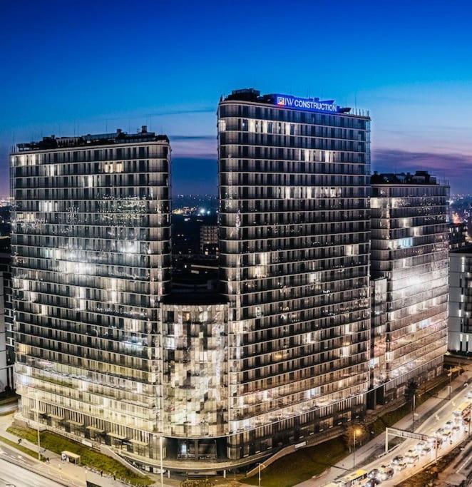 Gustowny Apartament Na Woli Warsaw Exterior photo